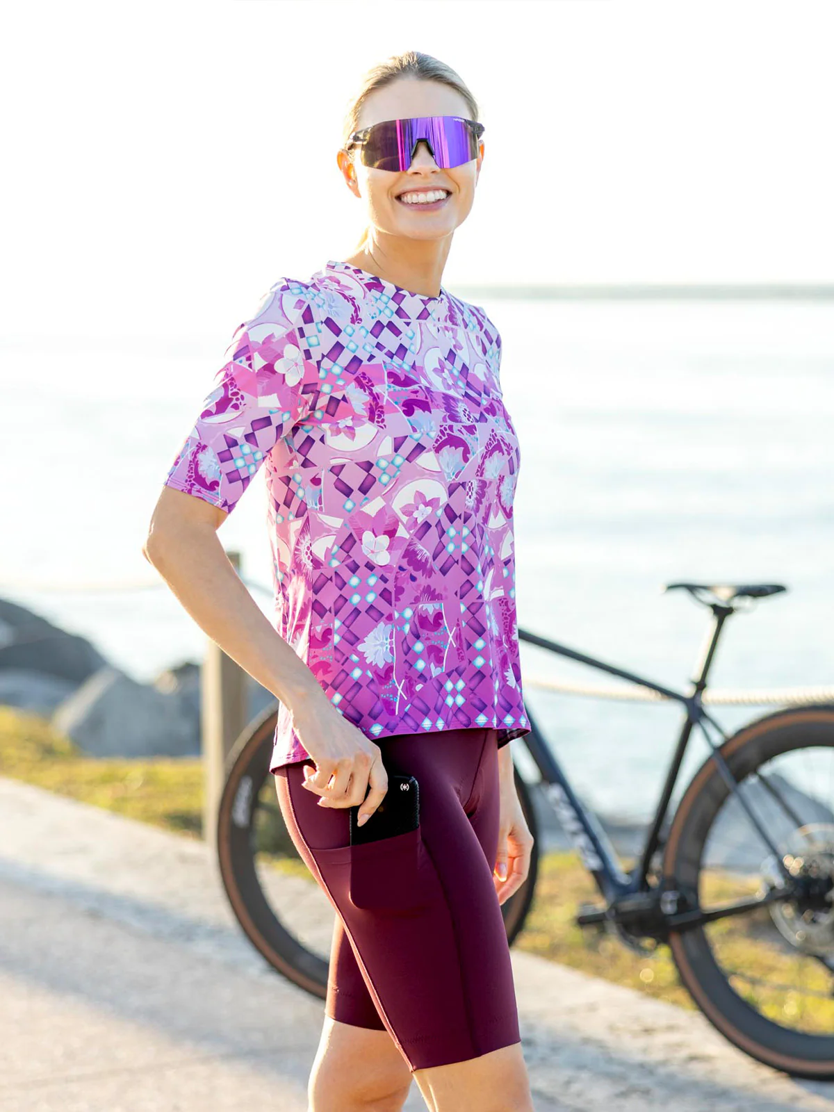 Soleil Flow Short Sleeve Bike Top - Image 14