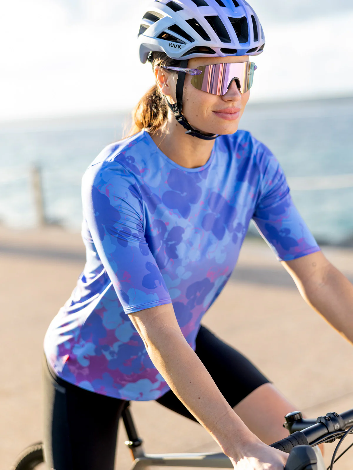 Soleil Flow Short Sleeve Bike Top - Image 23