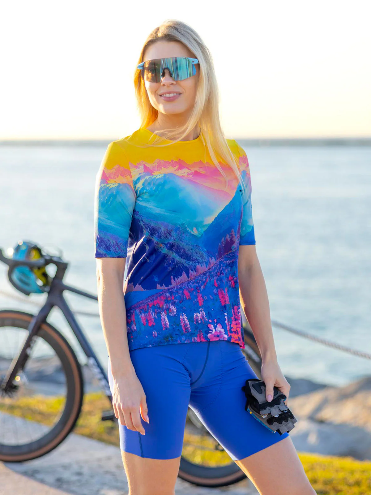 Soleil Flow Short Sleeve Bike Top - Image 7