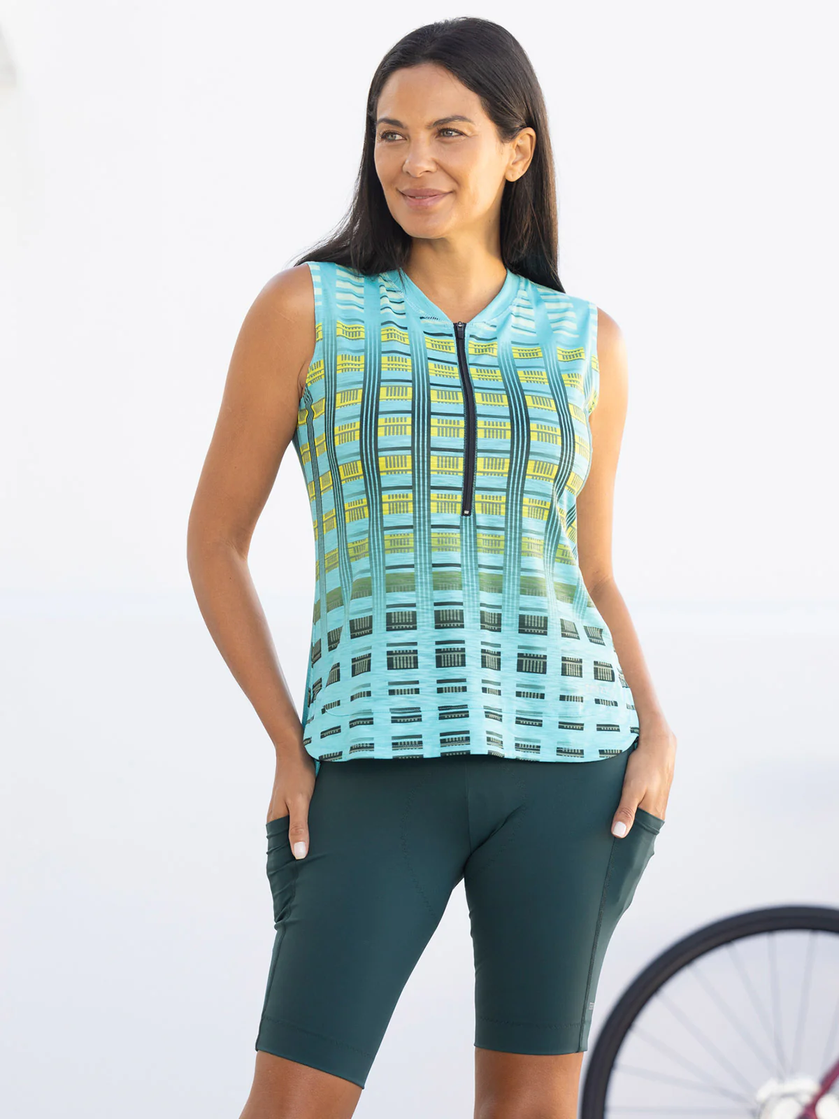 Wayfarer Bike Short - Image 17